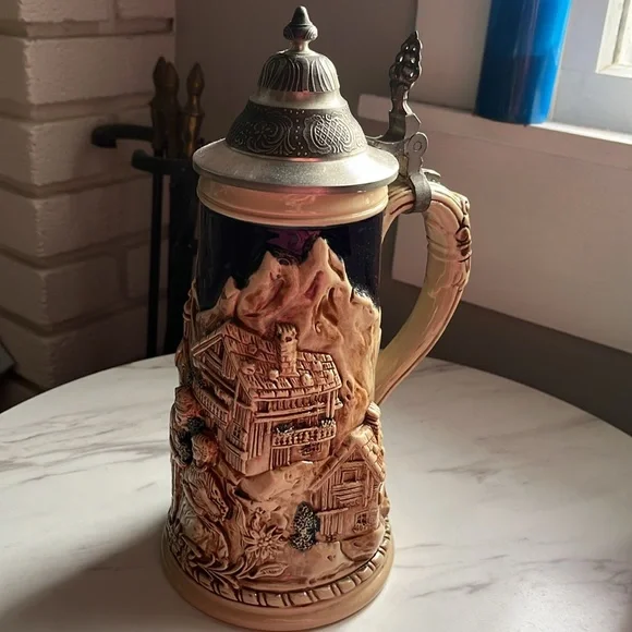 Vintage hand painted collectible German stein Lovers wedding beer stein - Picture 3 of 8